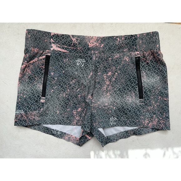 Columbia Pants - Columbia PFG Apparel RealTree Mako Zip Pocket Tidal II Board Shorts Small